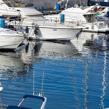 Seafront Marina 9 * Radazul