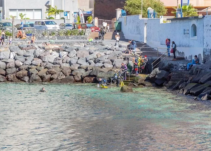 Seafront Marina 9 公寓 *