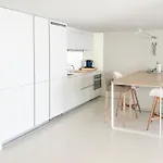 Seafront Marina 9 Apartment